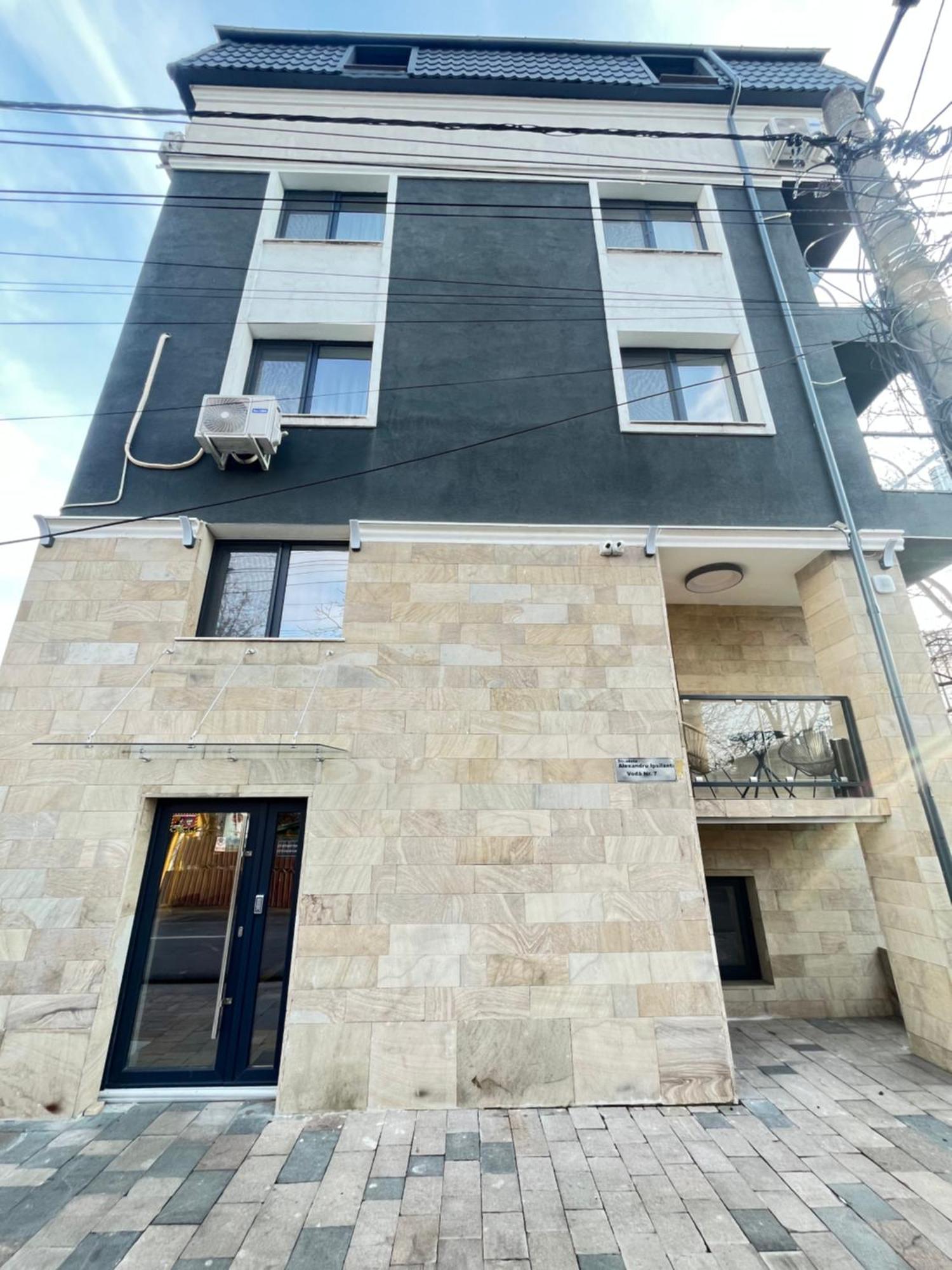 Hotel Palas Grand View ヤシ エクステリア 写真
