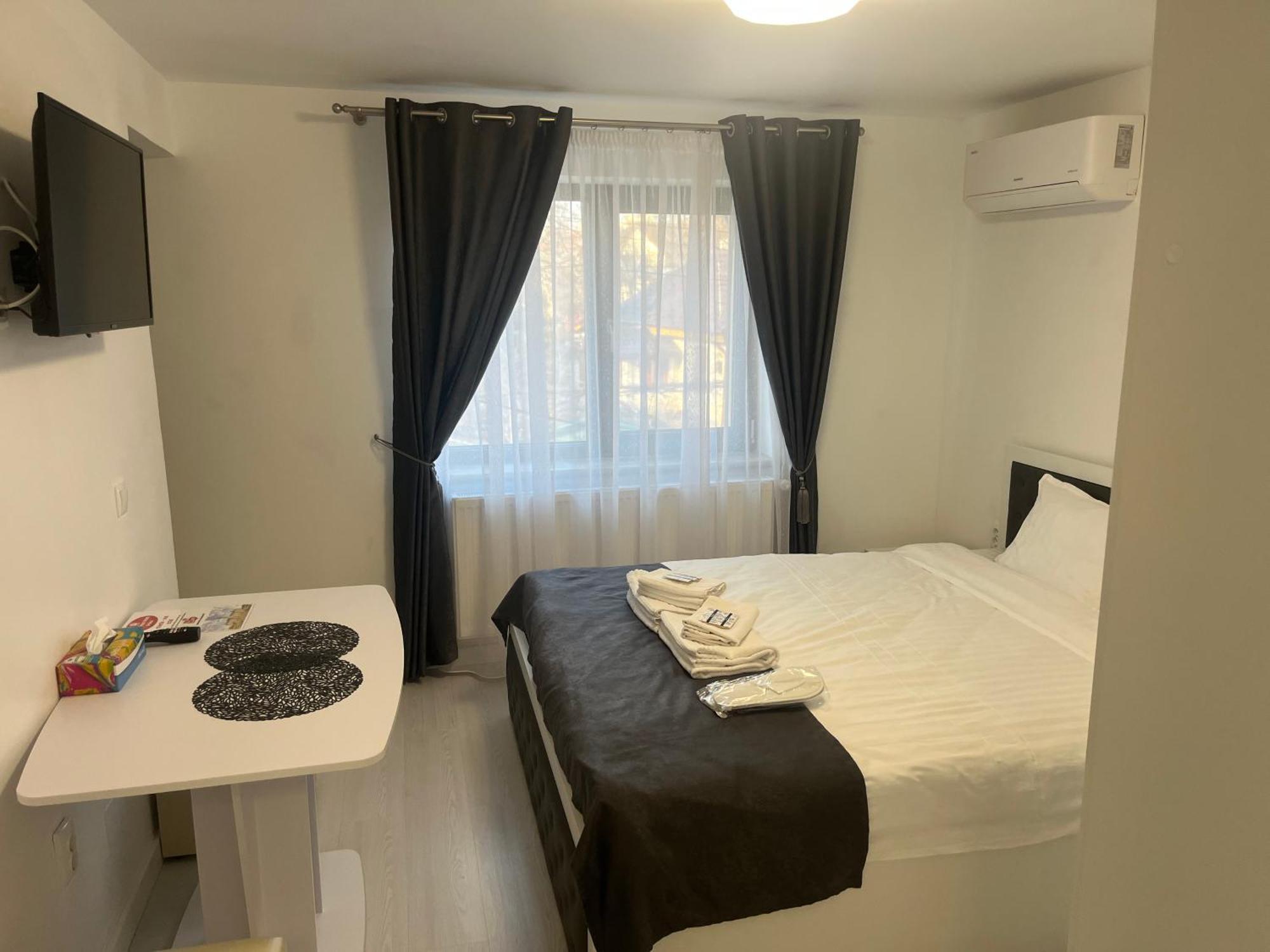 Hotel Palas Grand View ヤシ エクステリア 写真